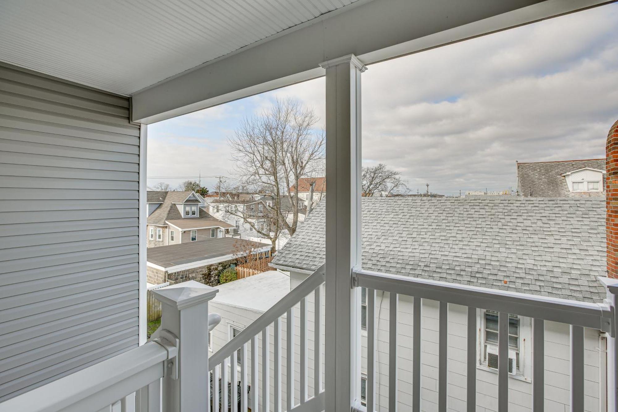 Spacious Wildwood Condo Walk To Beach! Екстер'єр фото