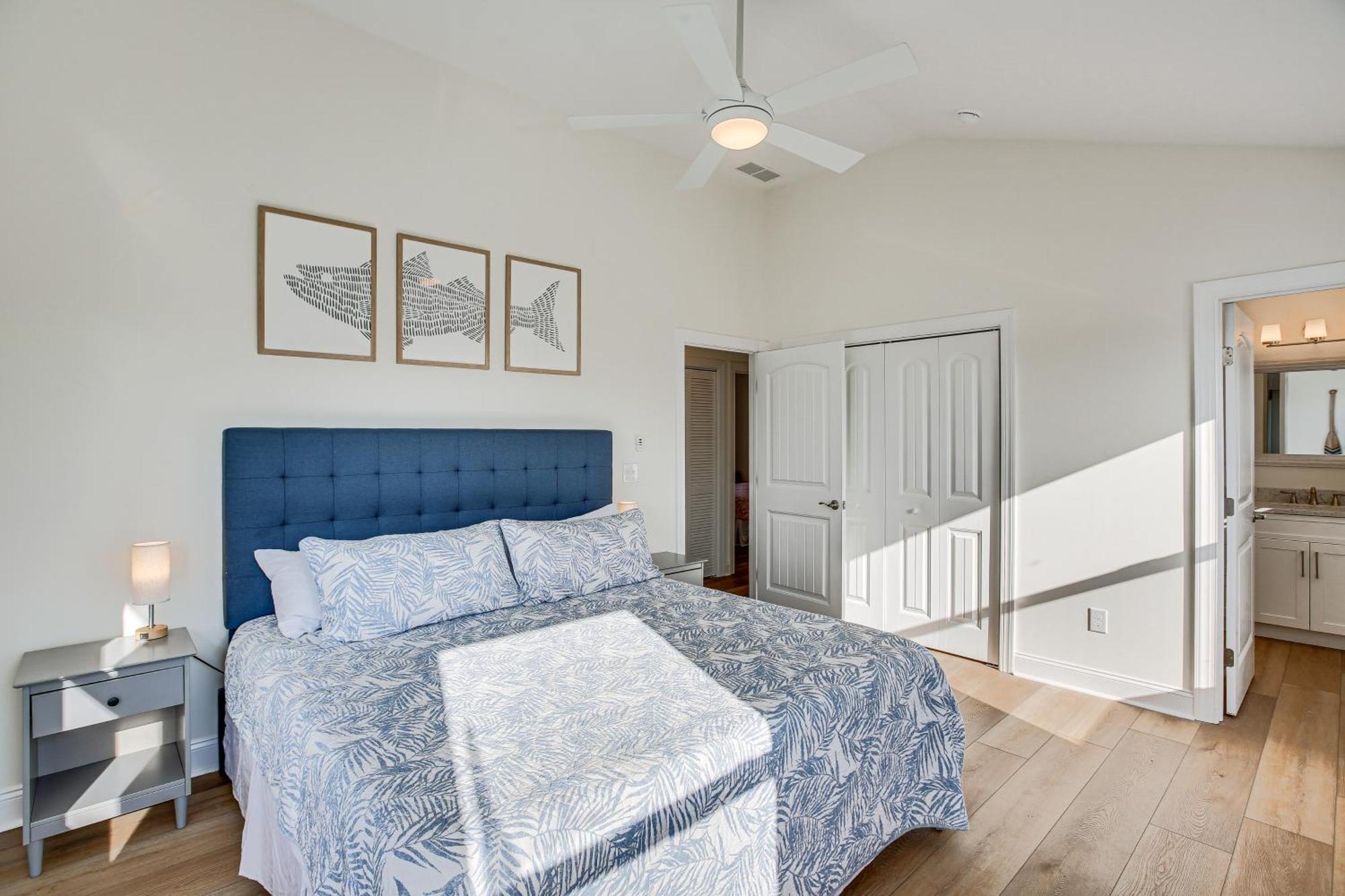 Spacious Wildwood Condo Walk To Beach! Екстер'єр фото